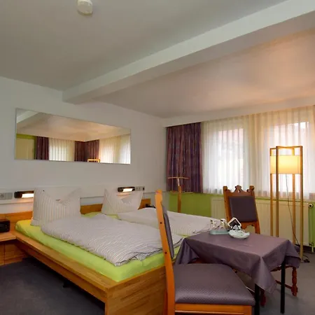 Goldene Sonne Otel 3*